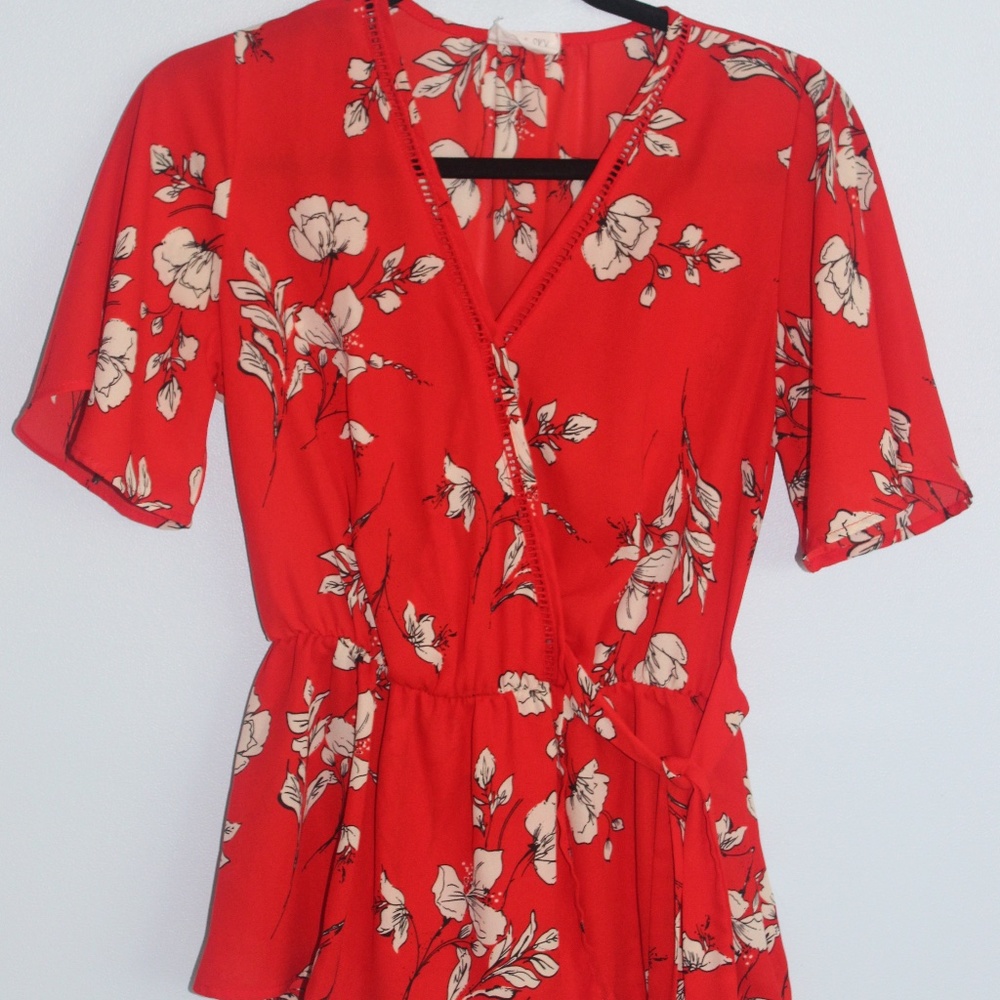Cross Tie Red floral Blouse